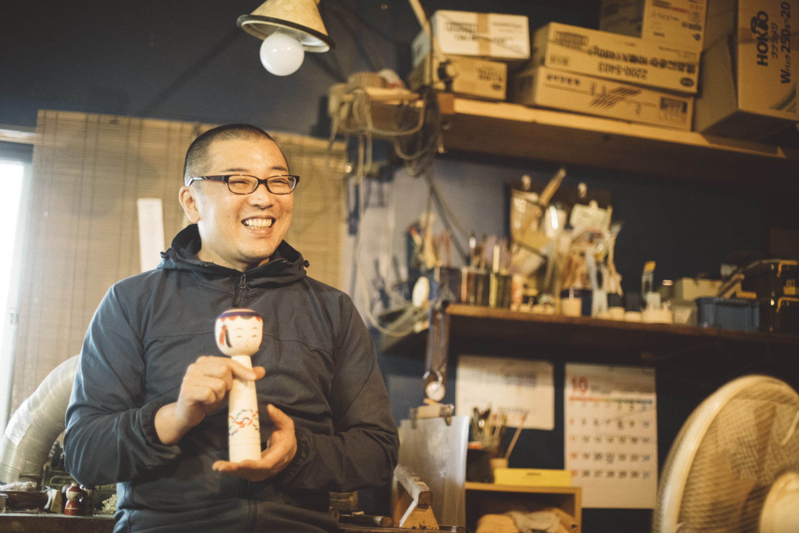 コレクターから工人へ こけしの世界に魅了されて（前編） （伝統を